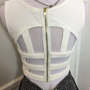 ToBi Crop Top Medium